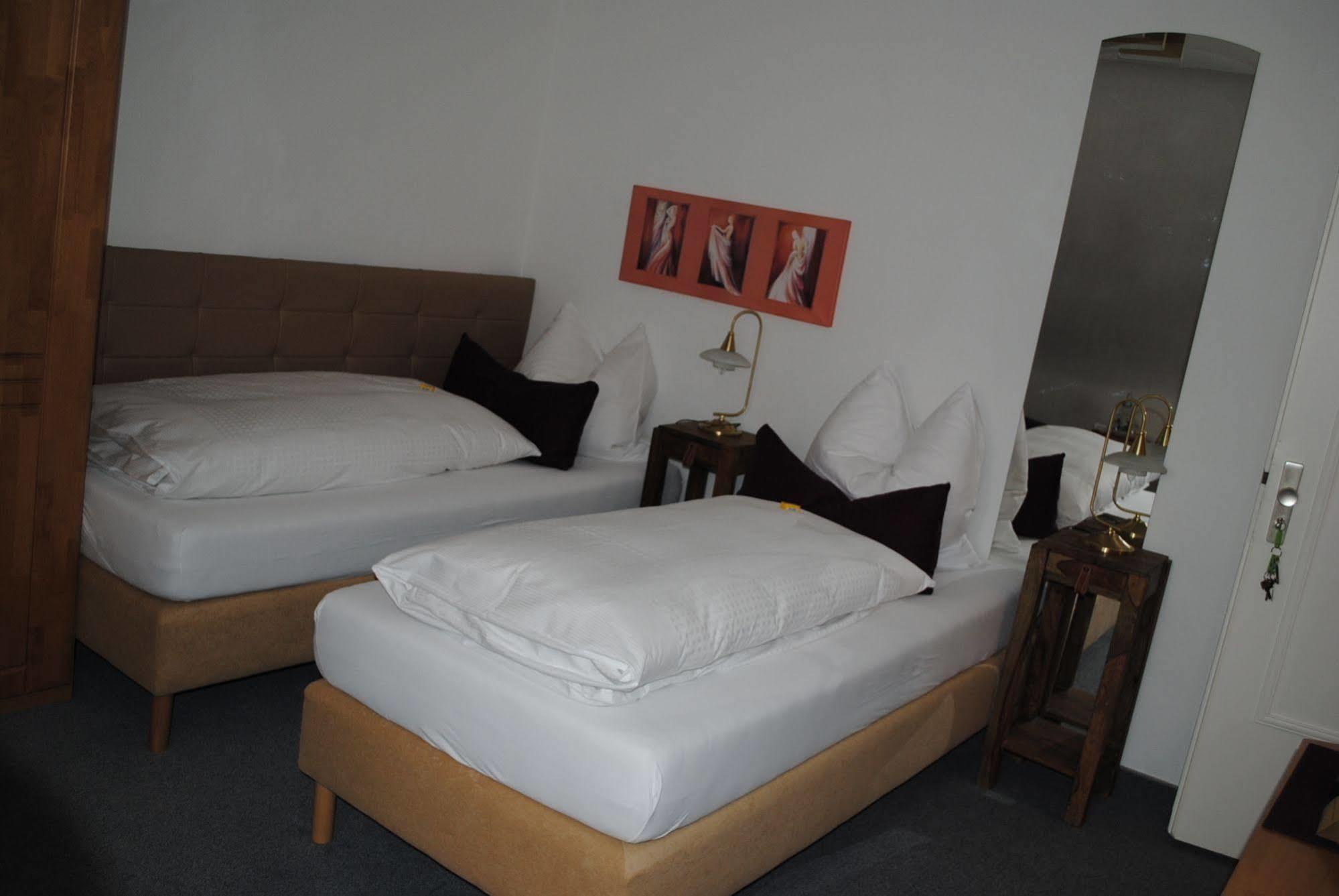 Franconia City Hotel Нюрнберг Екстериор снимка