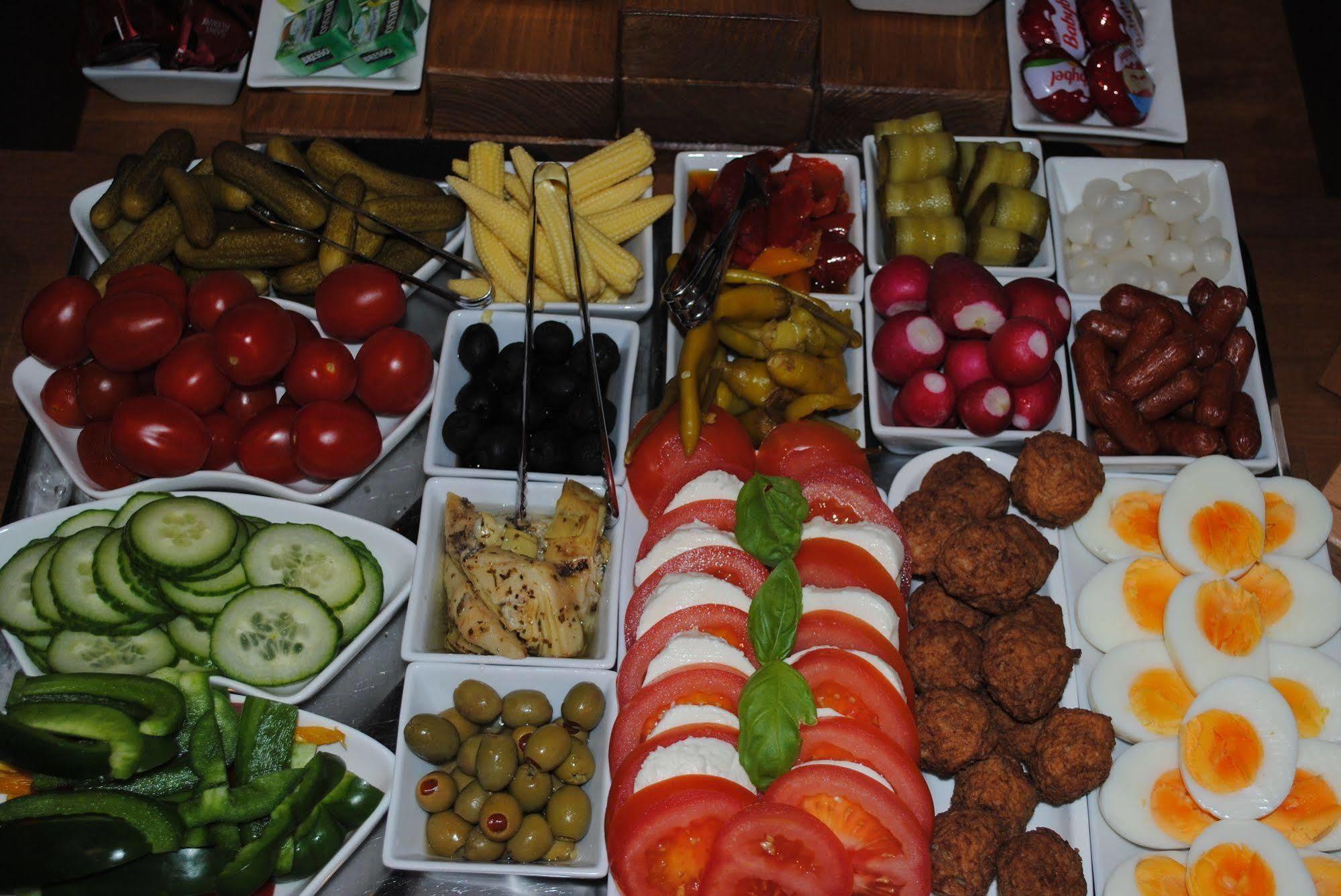 Franconia City Hotel Нюрнберг Екстериор снимка